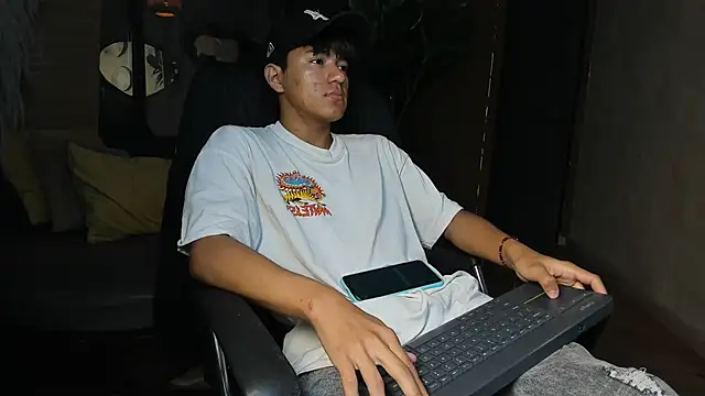 Snapshot of isaac_grimm chatting on February 23, 2026, 3:08 am isaac grimm online show from February 23, 2026, 3:08 am