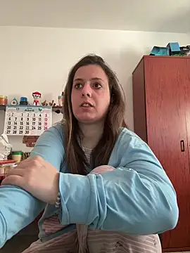 Sareyxon online show from April 15, 2026, 7:03 am