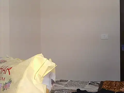 Snapshot of Piyyuu chatting on February 26, 2026, 11:32 am Piyyuu online show from February 26, 2026, 11:32 am