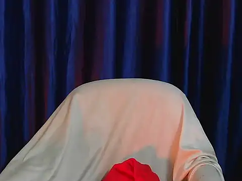 Snapshot of Piyyuu chatting on February 11, 2026, 7:03 pm Piyyuu online show from February 11, 2026, 7:03 pm