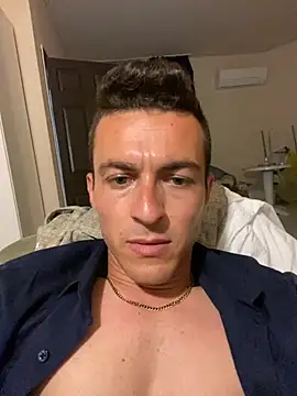 3turkish6model9 online show from May 20, 2026, 12:07 am