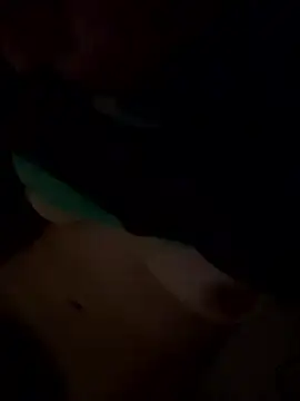 Snapshot of ResponsibleAir2 chatting on January 15, 2026, 9:23 am ResponsibleAir2 online show from January 15, 2026, 9:23 am