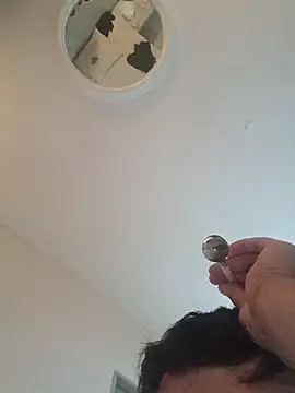Cuchurus1216 online show from July 3, 2026, 5:03 am
