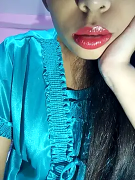 Snapshot of Nila-islam chatting on December 5, 2025, 5:44 pm Nila-islam online show from December 5, 2025, 5:44 pm