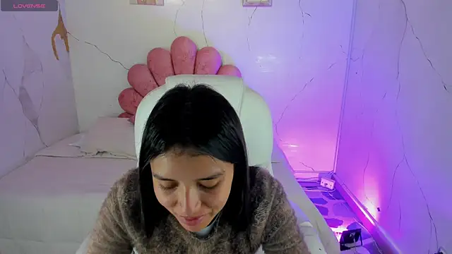 Cherrybombs  online show from March 17, 2026, 12:52 pm