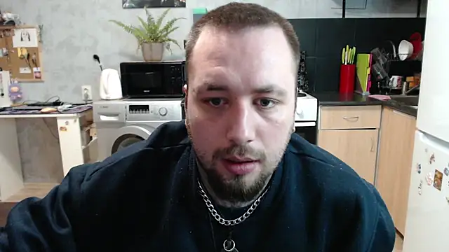 Snapshot of Sukuna_Ryoumen chatting on December 1, 2025, 3:35 pm Sukuna Ryoumen online show from December 1, 2025, 3:35 pm