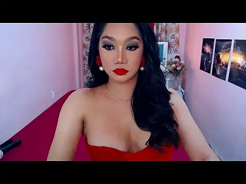 Snapshot of UrScreenGoddess chatting on April 16, 2026, 11:51 pm UrScreenGoddess online show from April 16, 2026, 11:51 pm