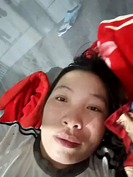 Evelyn-n online show from March 22, 2026, 12:50 pm