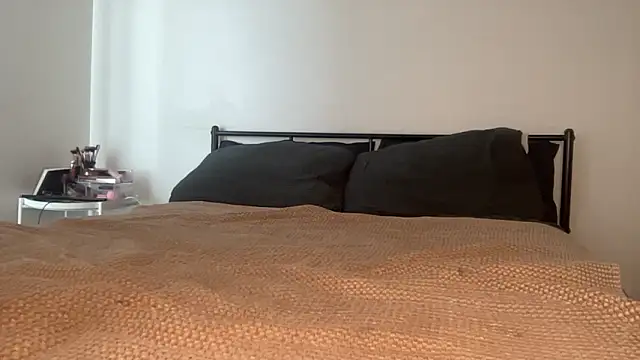 ava bbyxo online show from February 15, 2026, 3:07 am