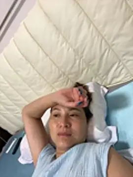 A-ZJunn online show from July 29, 2026, 2:27 pm