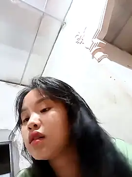 Pretty-haert online show from March 23, 2026, 2:17 pm