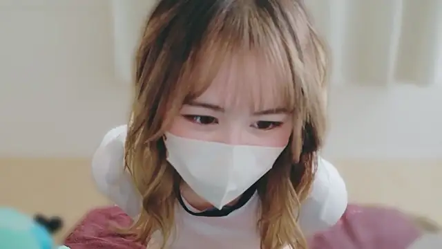 Snapshot of HICHAN99 chatting on January 9, 2026, 7:15 am HICHAN99 online show from January 9, 2026, 7:15 am