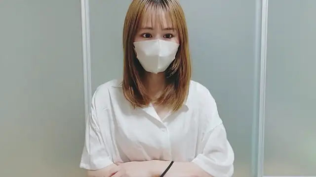 Snapshot of HICHAN99 chatting on January 6, 2026, 7:40 pm HICHAN99 online show from January 6, 2026, 7:40 pm