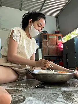 Mio Nips online show from January 15, 2026, 2:48 am