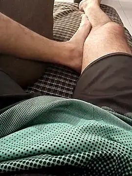 souseu83 online show from April 17, 2026, 2:20 pm