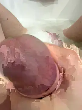 Snapshot of 192jsksm chatting on December 1, 2025, 3:46 pm 192jsksm online show from December 1, 2025, 3:46 pm