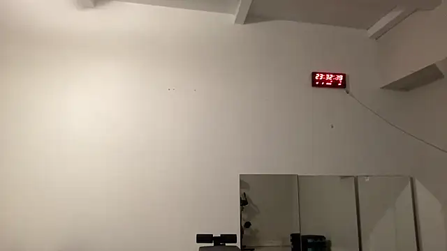 HosanaKim online show from February 13, 2026, 2:33 am