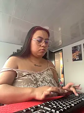 Nahomi150524 online show from December 1, 2025, 7:48 pm