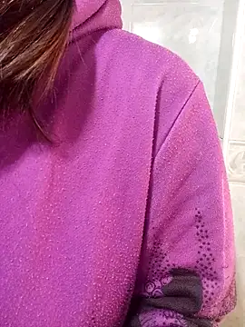 gatitachula93 online show from February 28, 2026, 3:33 pm