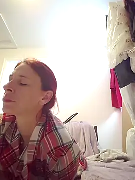 poleslut69 online show from December 14, 2025, 2:22 pm