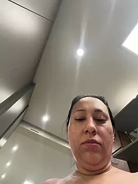 Snapshot of Deusaindia chatting on March 2, 2026, 10:27 pm Deusaindia online show from March 2, 2026, 10:27 pm