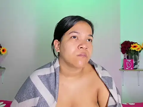 Snapshot of 18teenssexy chatting on February 27, 2026, 11:43 am 18teenssexy online show from February 27, 2026, 11:43 am