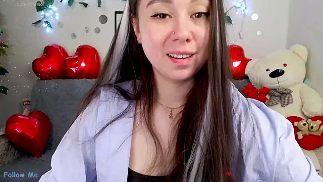 AlinaEleven online show from April 3, 2026, 10:38 pm