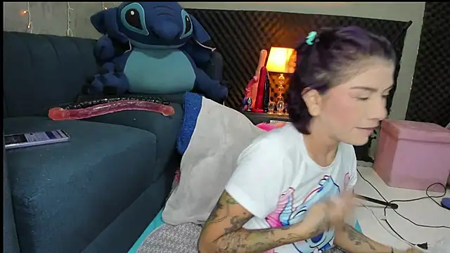 Shadia Squirt online show from October 3, 2025, 10:22 pm