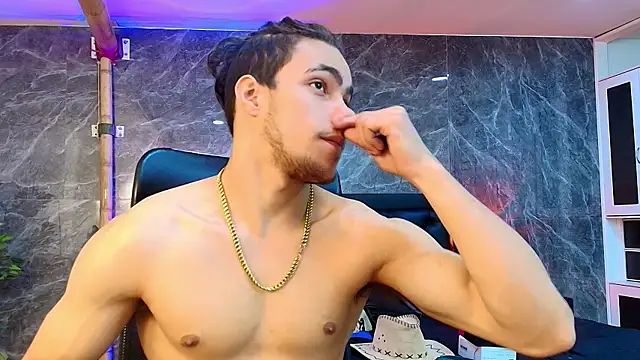 PatrickS25 online show from December 5, 2025, 4:11 am