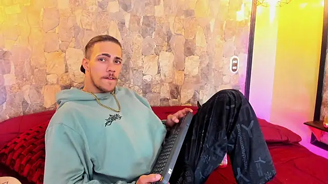 Snapshot of PatrickS25 chatting on February 27, 2026, 4:12 am PatrickS25 online show from February 27, 2026, 4:12 am