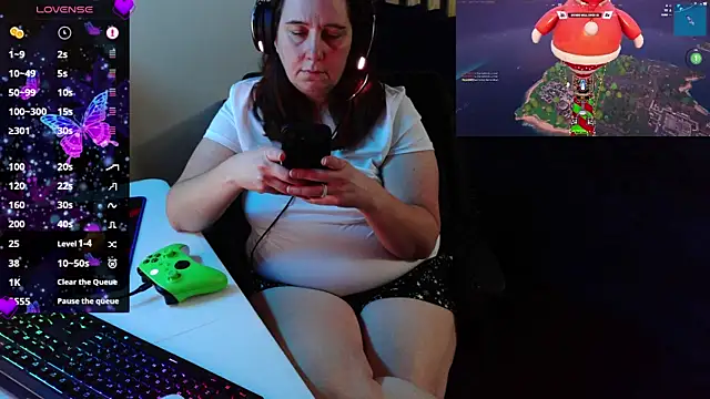 Snapshot of msgamergirl69 chatting on January 9, 2026, 2:51 am msgamergirl69 online show from January 9, 2026, 2:51 am