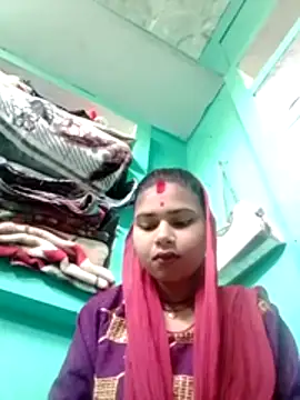 Snapshot of Big_hot44 chatting on December 17, 2025, 4:28 am Big hot44 online show from December 17, 2025, 4:28 am