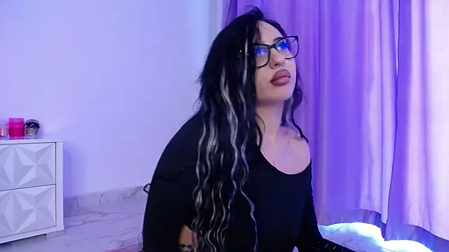 RavenFoxxy online show from May 30, 2026, 5:36 am