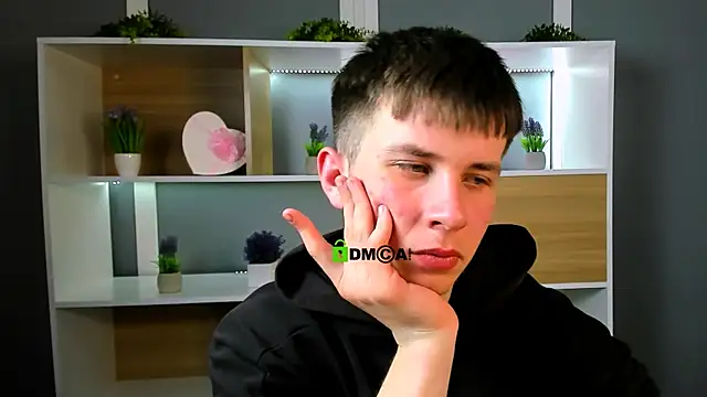 leo valor online show from March 30, 2026, 6:42 pm