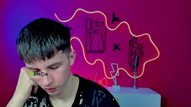 leo valor online show from March 31, 2026, 8:11 pm