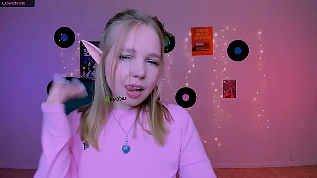 teya starling online show from April 20, 2026, 11:13 am