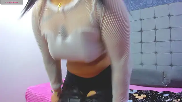 Messy Karol  online show from February 7, 2026, 1:52 pm