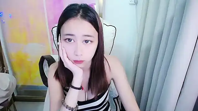 Snapshot of kk52037 chatting on December 22, 2025, 2:22 am kk52037 online show from December 22, 2025, 2:22 am