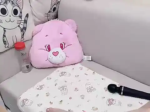 Yuyu-baobei online show from May 14, 2026, 3:42 pm