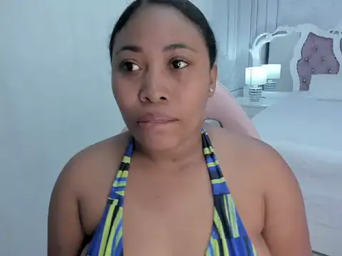 Snapshot of Miss_dare chatting on April 1, 2026, 10:16 am Miss dare online show from April 1, 2026, 10:16 am