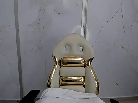 Snapshot of Miss_dare chatting on March 31, 2026, 10:28 am Miss dare online show from March 31, 2026, 10:28 am