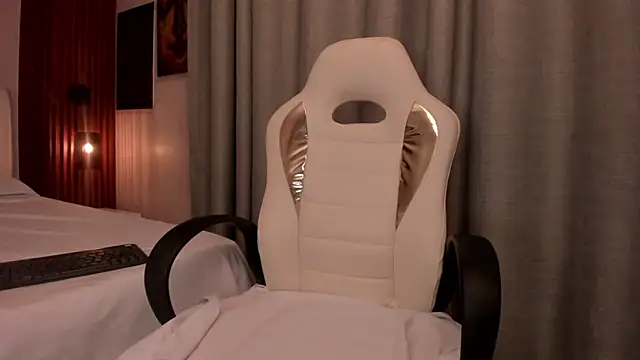 Snapshot of Miss_dare chatting on March 24, 2026, 10:15 am Miss dare online show from March 24, 2026, 10:15 am