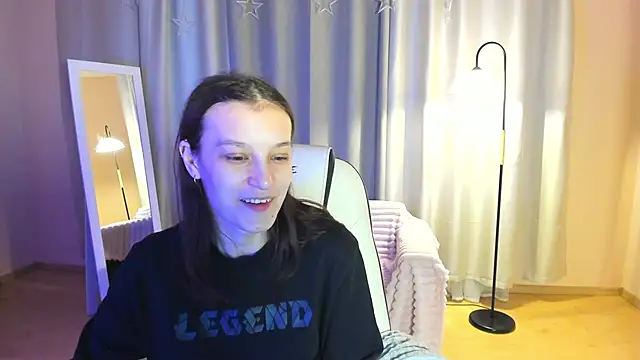 Snapshot of KrisDoeil chatting on February 3, 2026, 2:10 am KrisDoeil online show from February 3, 2026, 2:10 am