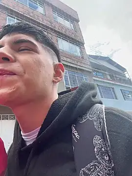 Johan stick online show from January 7, 2026, 3:39 pm