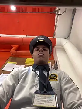 vispera online show from April 10, 2026, 4:03 pm