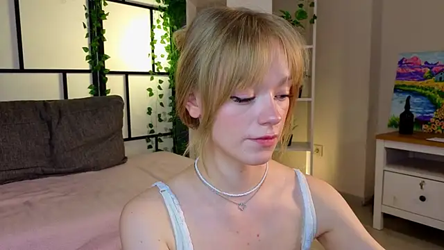 Snapshot of MatthewHoffis chatting on March 4, 2026, 8:16 pm MatthewHoffis online show from March 4, 2026, 8:16 pm