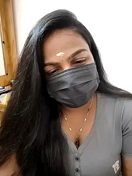 Tamil Shara online show from December 14, 2025, 4:56 pm