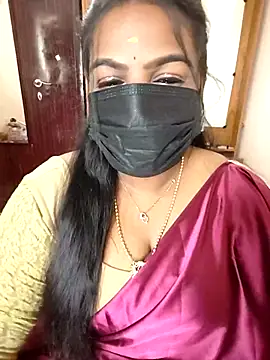 Snapshot of Tamil_Shara chatting on March 3, 2026, 7:04 am Tamil Shara online show from March 3, 2026, 7:04 am