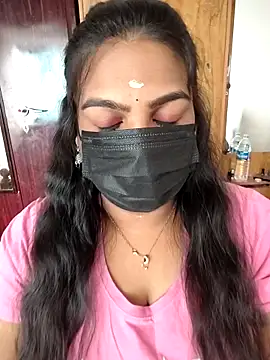 Snapshot of Tamil_Shara chatting on March 17, 2026, 8:39 am Tamil Shara online show from March 17, 2026, 8:39 am