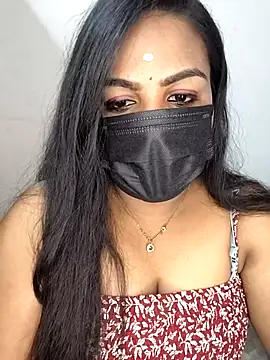 Snapshot of Tamil_Shara chatting on April 4, 2026, 8:26 pm Tamil Shara online show from April 4, 2026, 8:26 pm